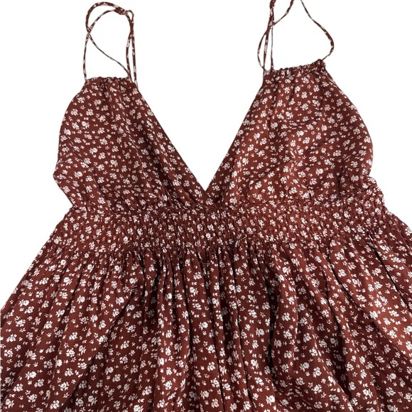 Elegant Blush Maxi Dress - Picture 4 of 7